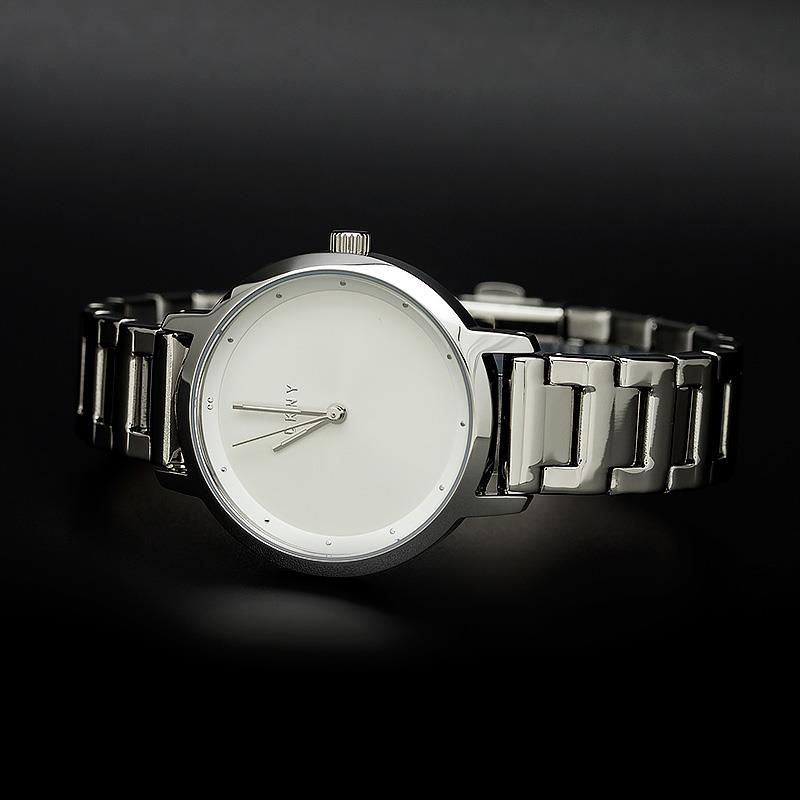 ساعت مچی زنانه دی کی ان وای NY2635