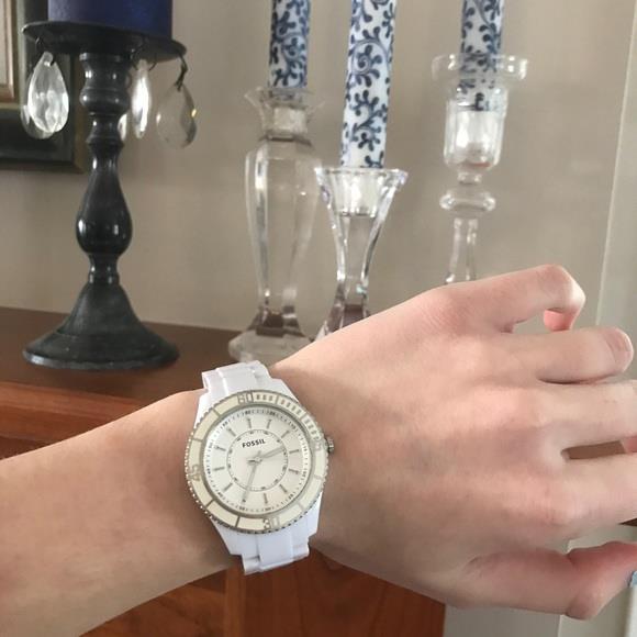 ساعت مچی زنانه فسیل ES2442