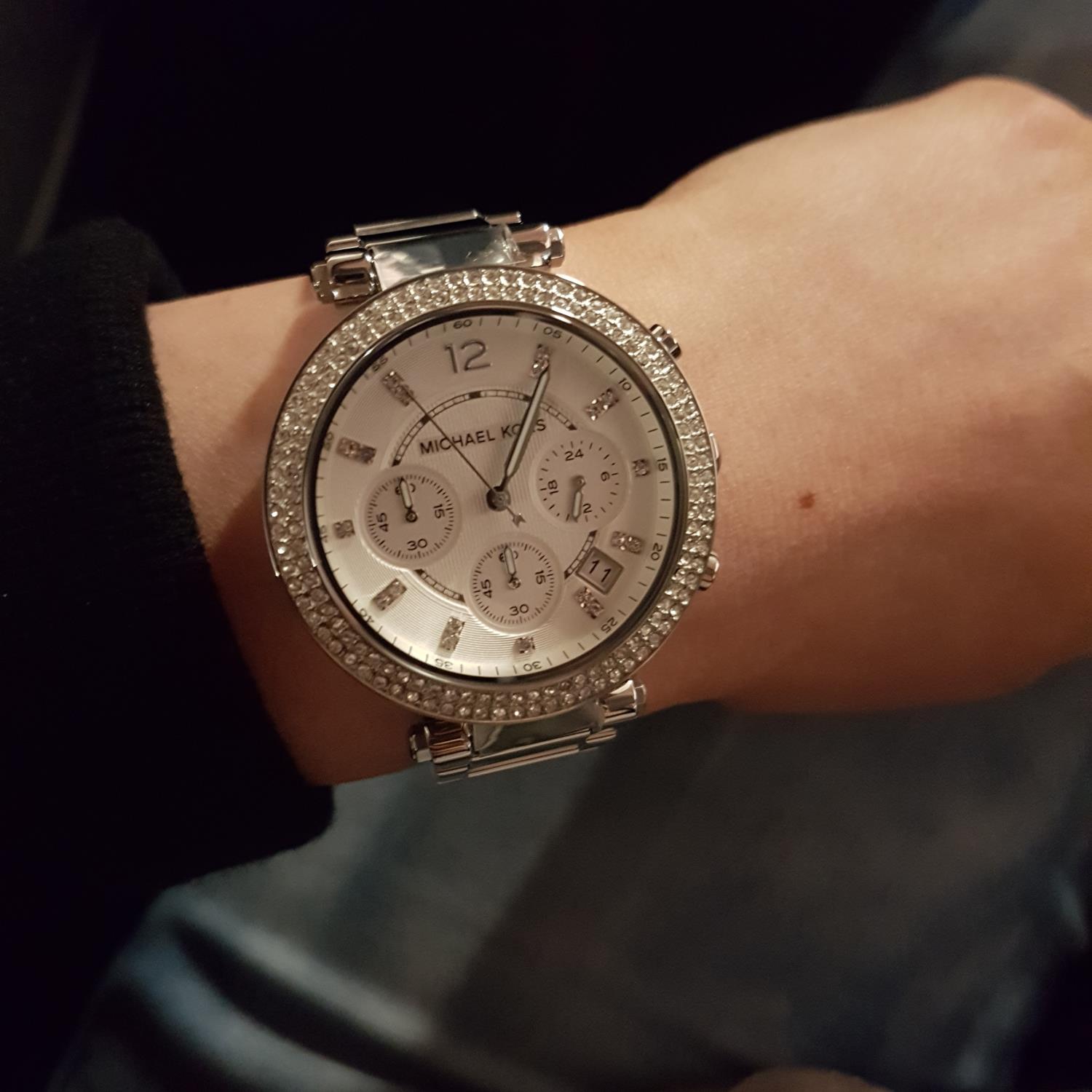 ساعت مچی زنانه فسیل ES2683