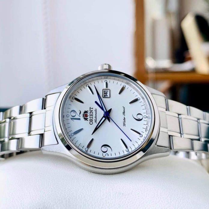 ساعت مچی زنانه اورینت FNR1Q005W0