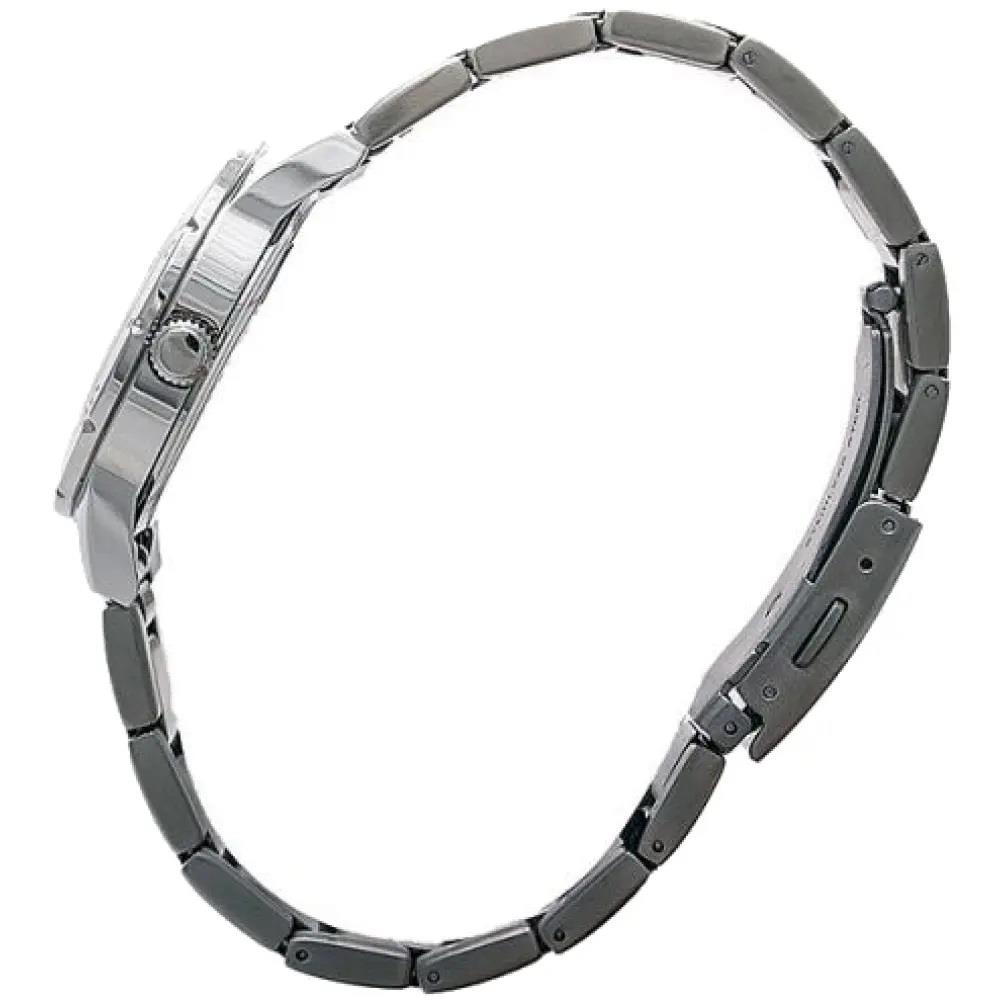 ساعت مچی زنانه اورینت FQC0N004B0