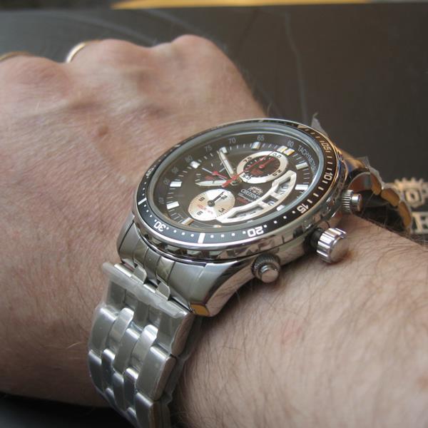 ساعت مچی مردانه اورینت FTT0Q001B0