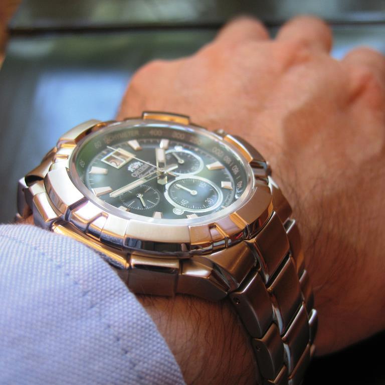 ساعت مچی مردانه اورینت FTV00003B0