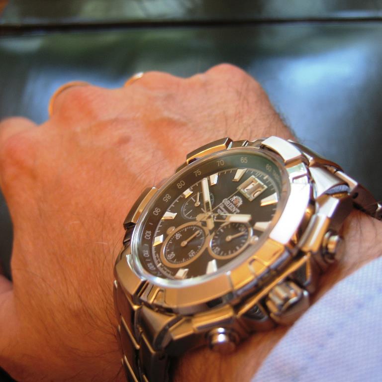 ساعت مچی مردانه اورینت FTV00003B0