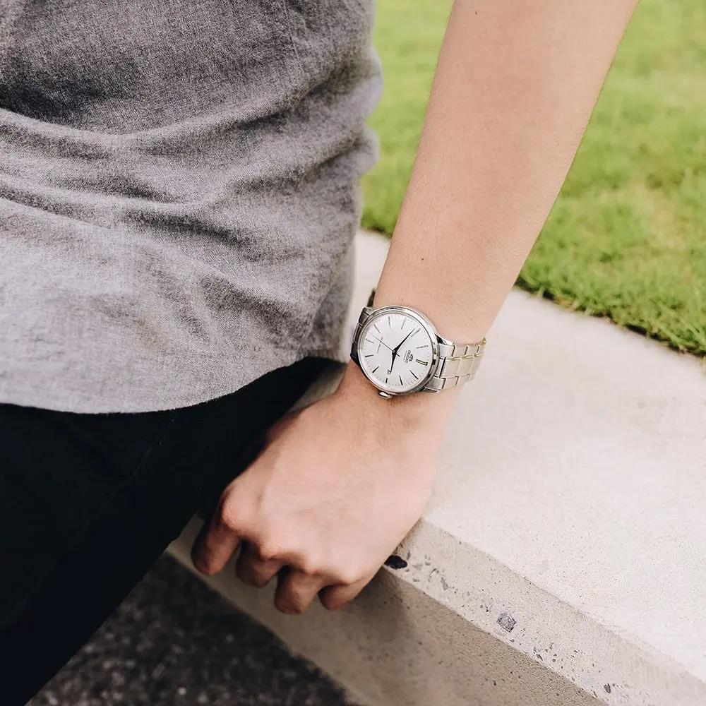 ساعت مچی مردانه اورینت RA-AC0005S00C