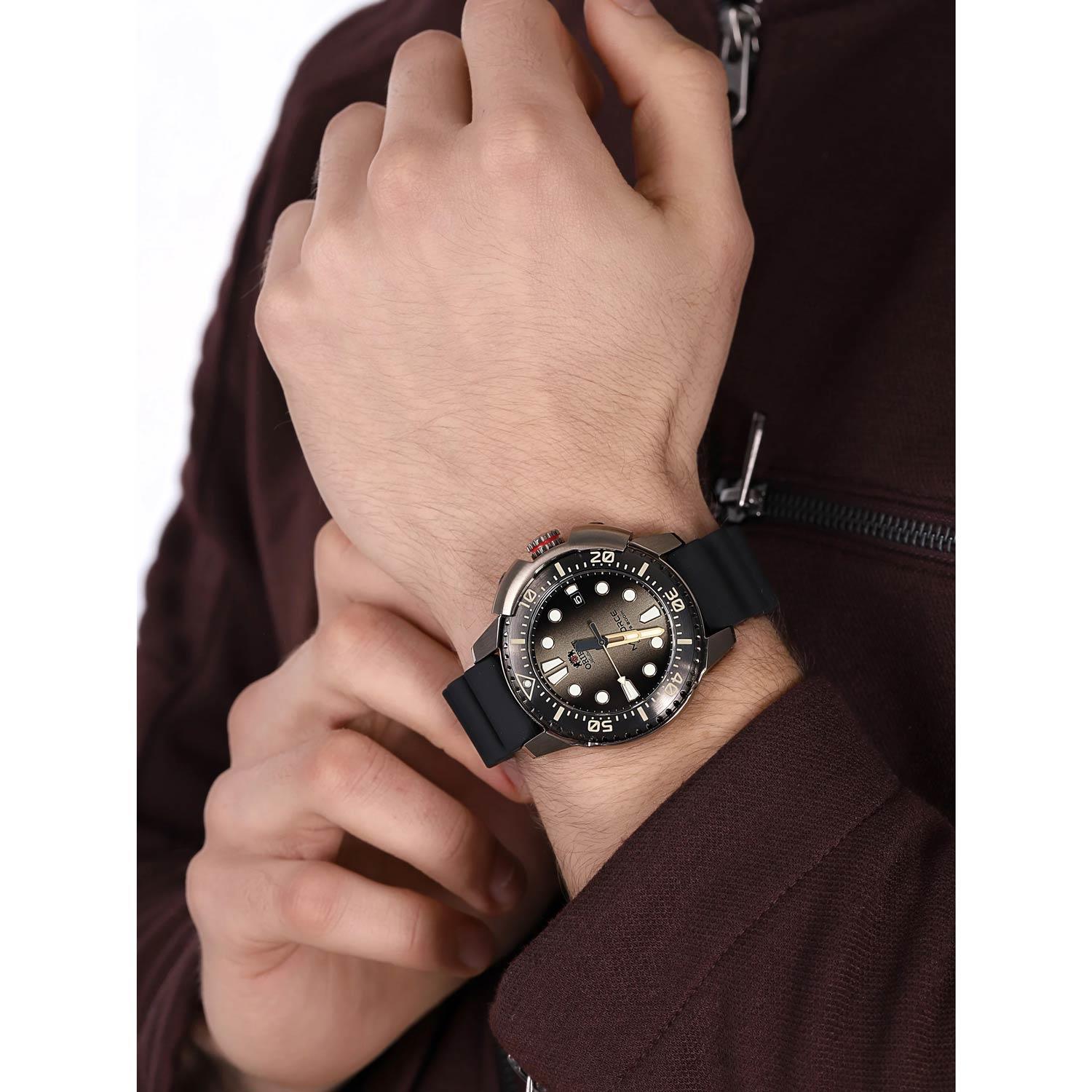 ساعت مچی مردانه اورینت RA-AC0L03B00B