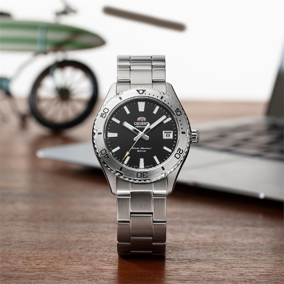 ساعت مچی مردانه اورینت RA-AC0Q01B0