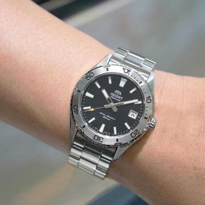 ساعت مچی مردانه اورینت RA-AC0Q01B0