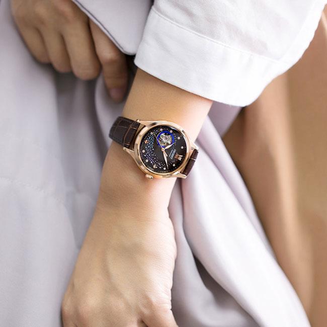 ساعت مچی زنانه اورینت RA-AG0017Y10B