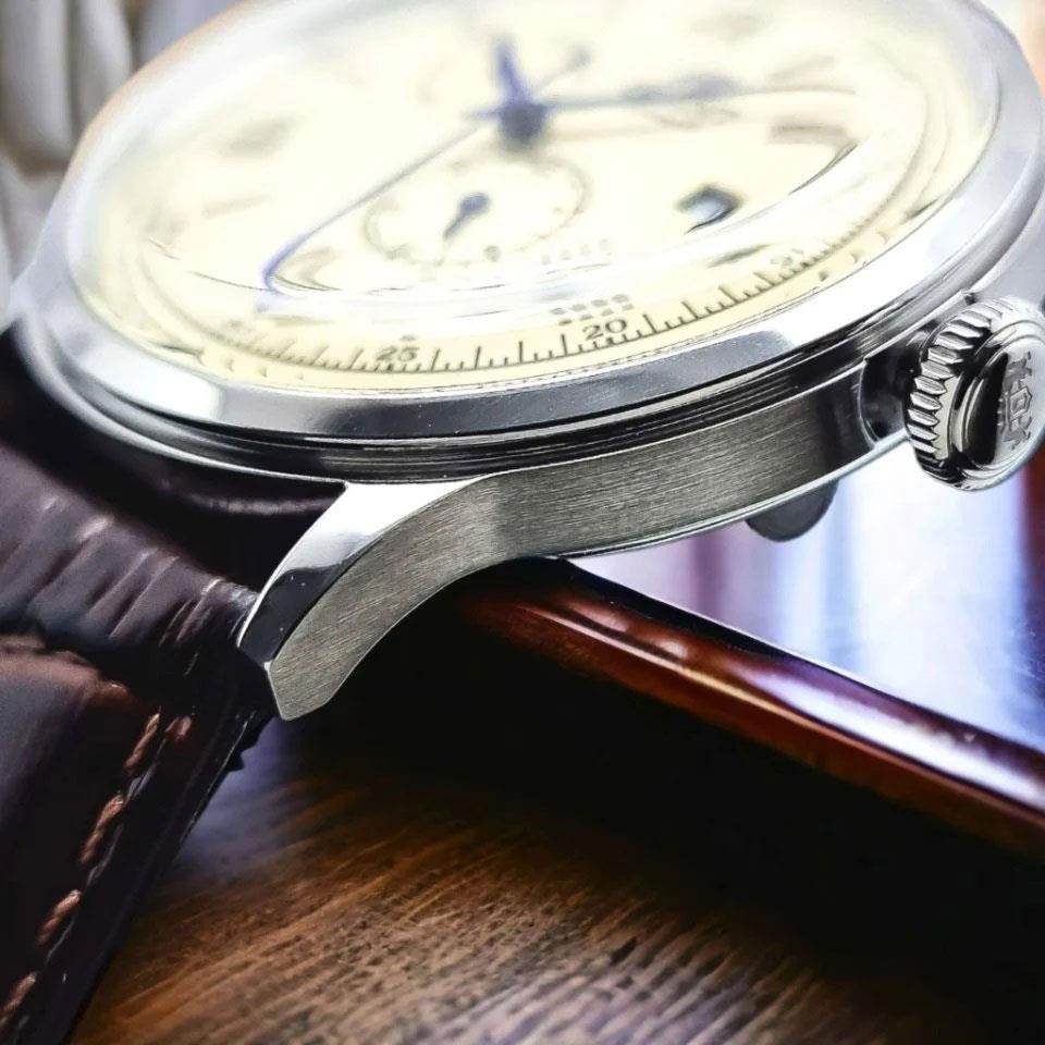 ساعت مچی مردانه اورینت RA-AK0702Y00C