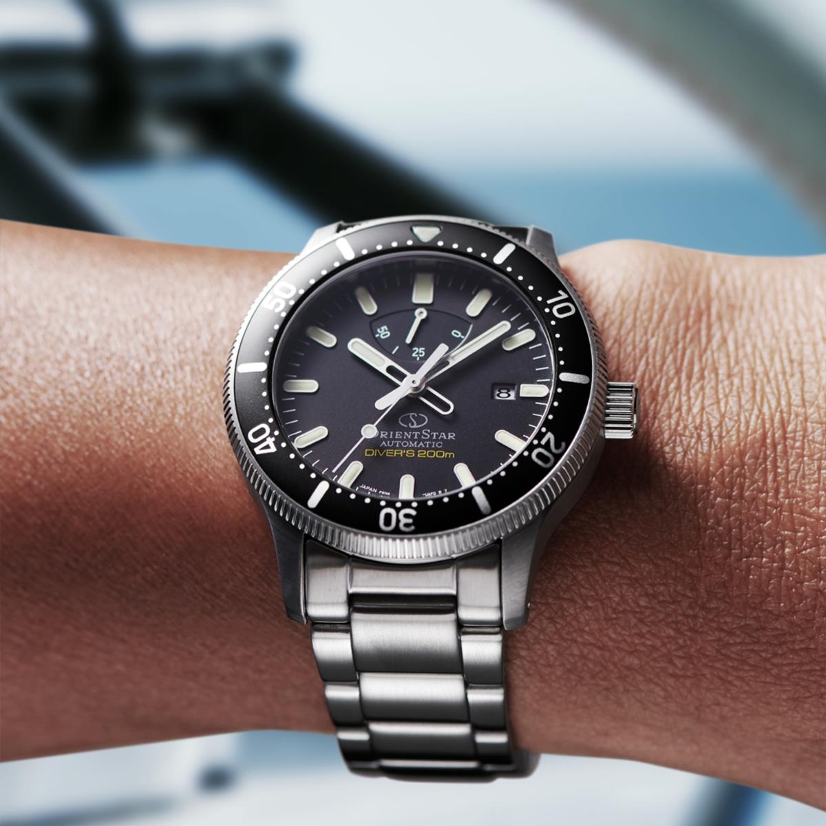 ساعت مچی مردانه اورینت RE-AU0301B00B