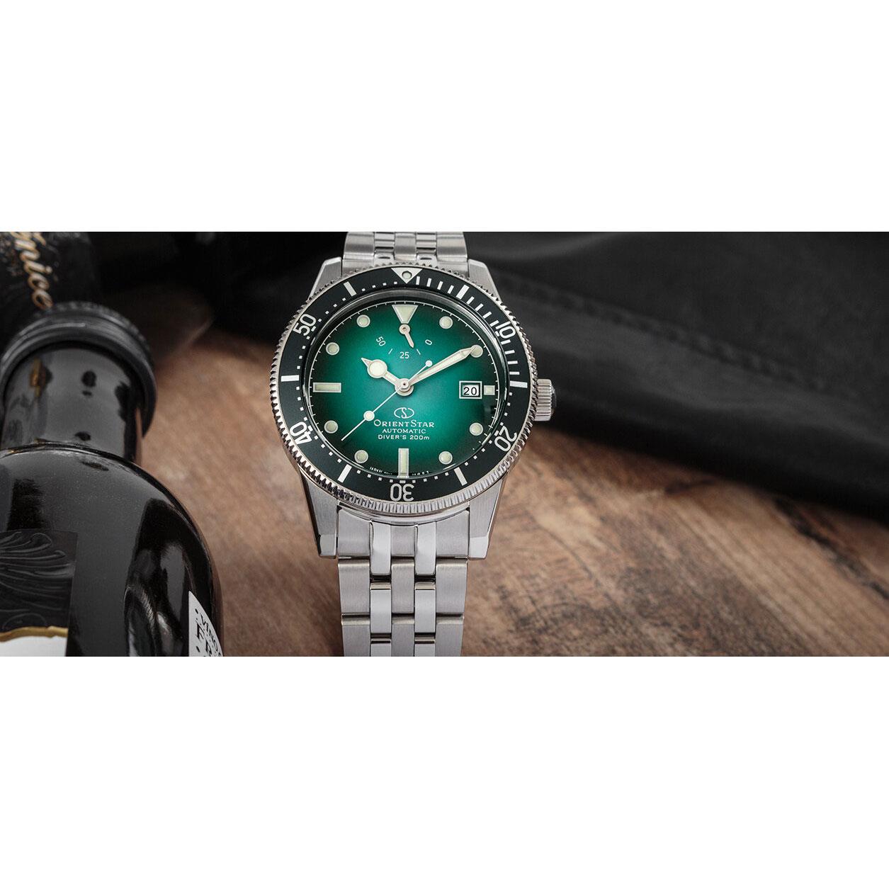 ساعت مچی مردانه اورینت RE-AU0602E00B