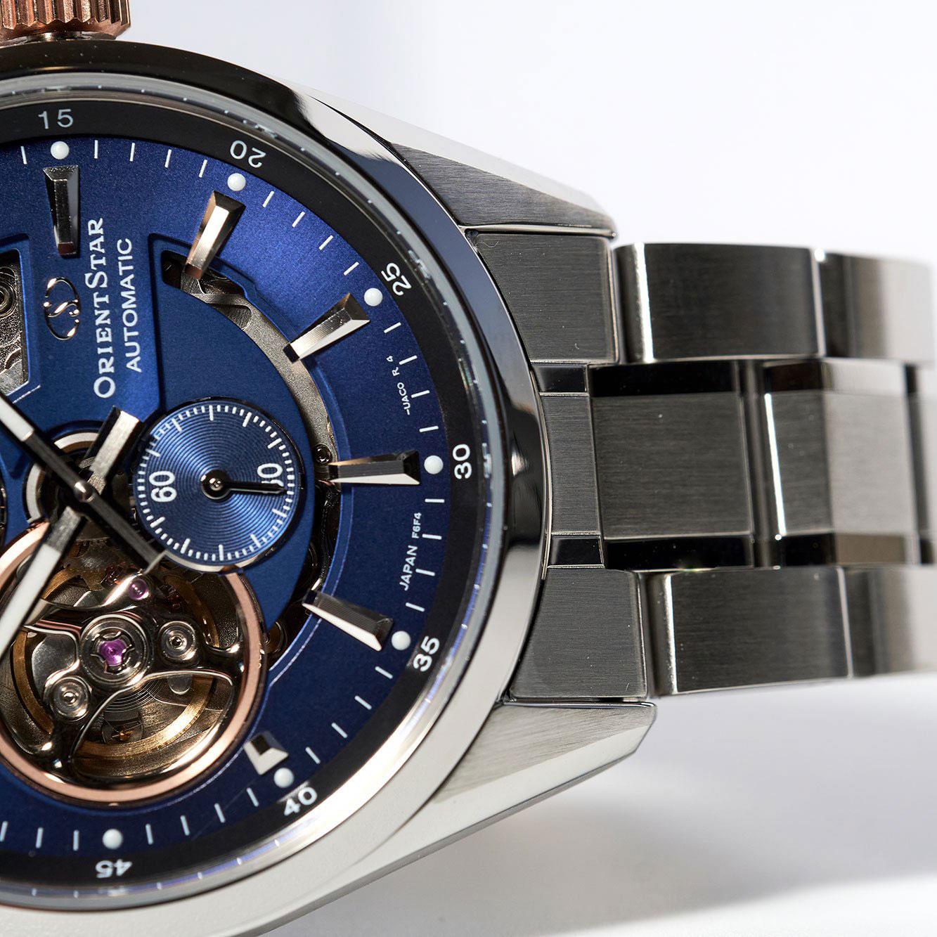 ساعت مچی مردانه اورینت RE-AV0116L00B