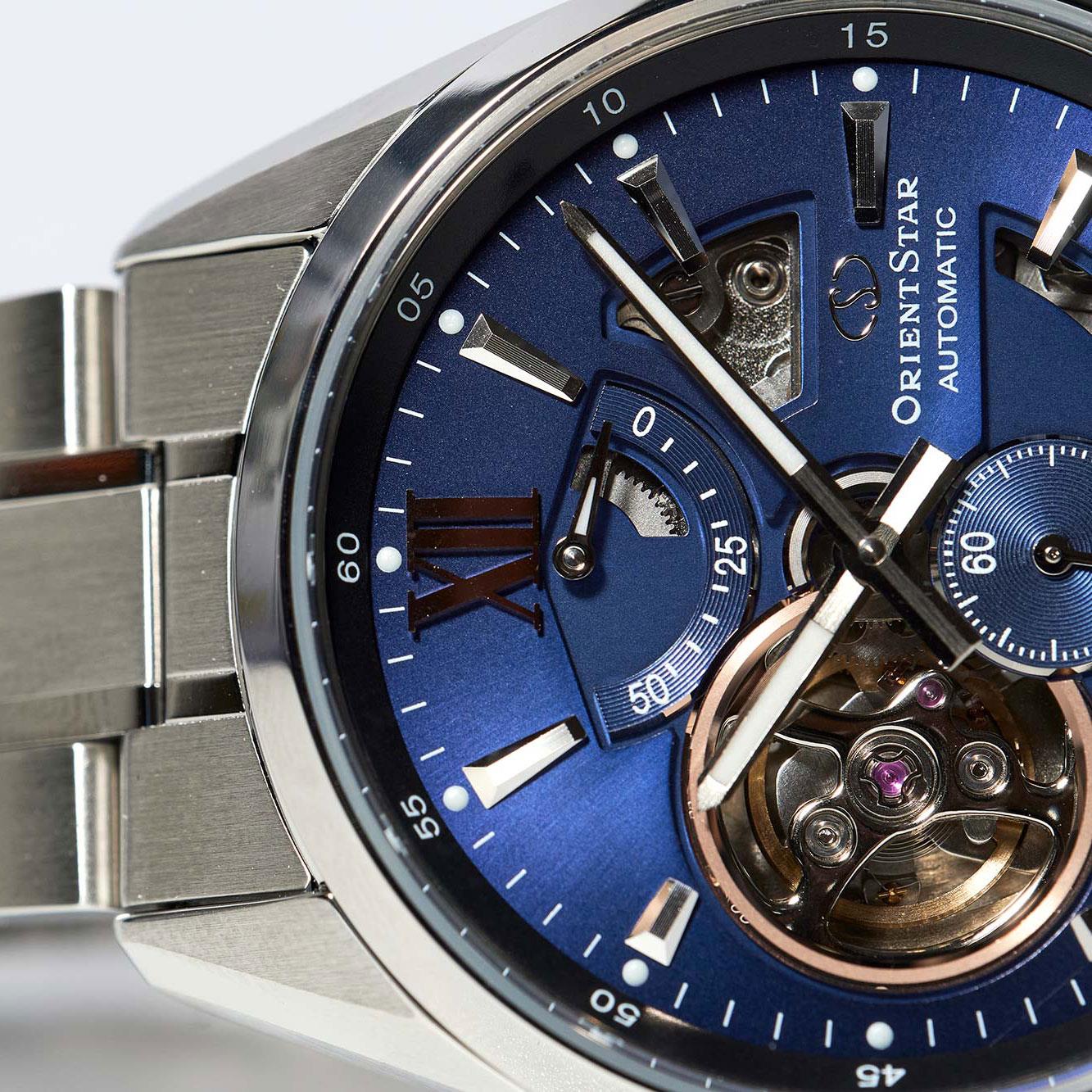 ساعت مچی مردانه اورینت RE-AV0116L00B