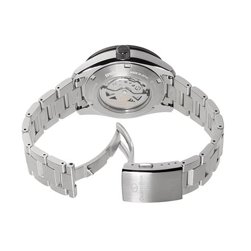 ساعت مچی مردانه اورینت RE-AV0A01B00B