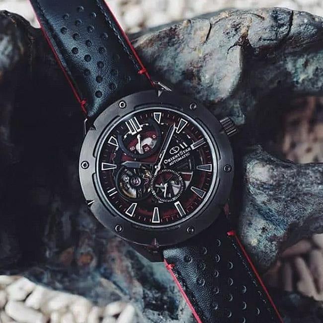 ساعت مچی مردانه اورینت RE-AV0A03B00B