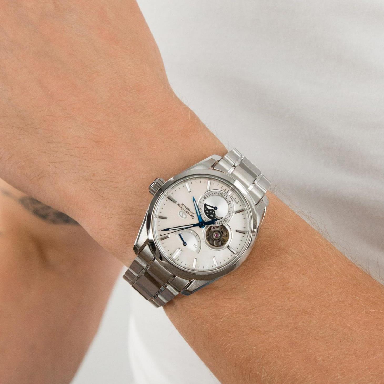 ساعت مچی مردانه اورینت RE-AY0005A00B