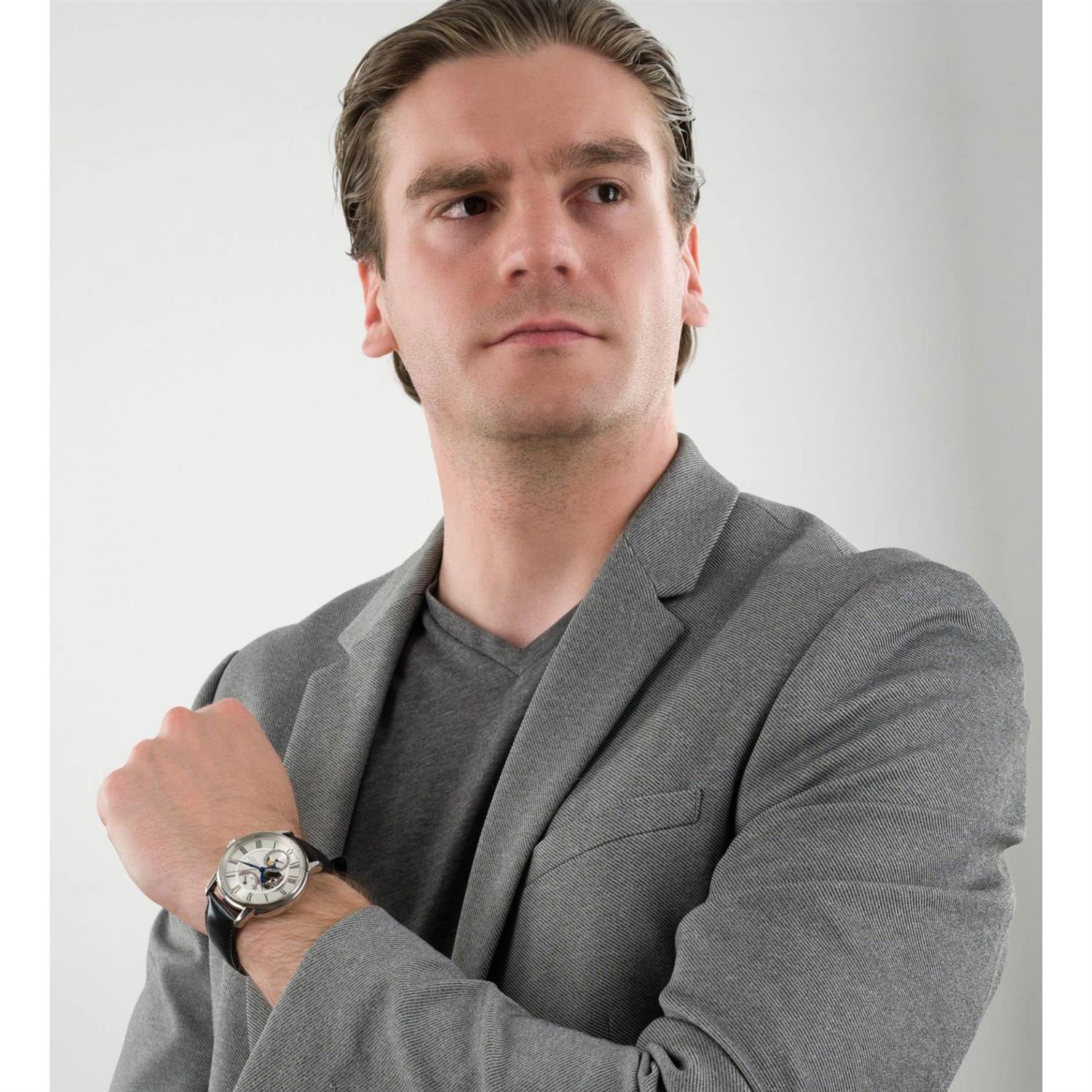 ساعت مچی مردانه اورینت RE-AY0106S00B