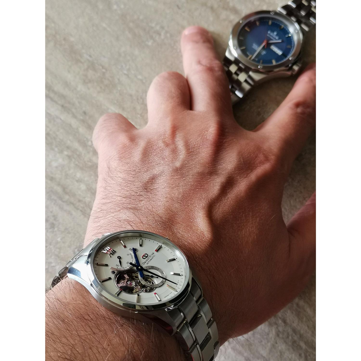 ساعت مچی مردانه اورینت RE-HJ0001S00B