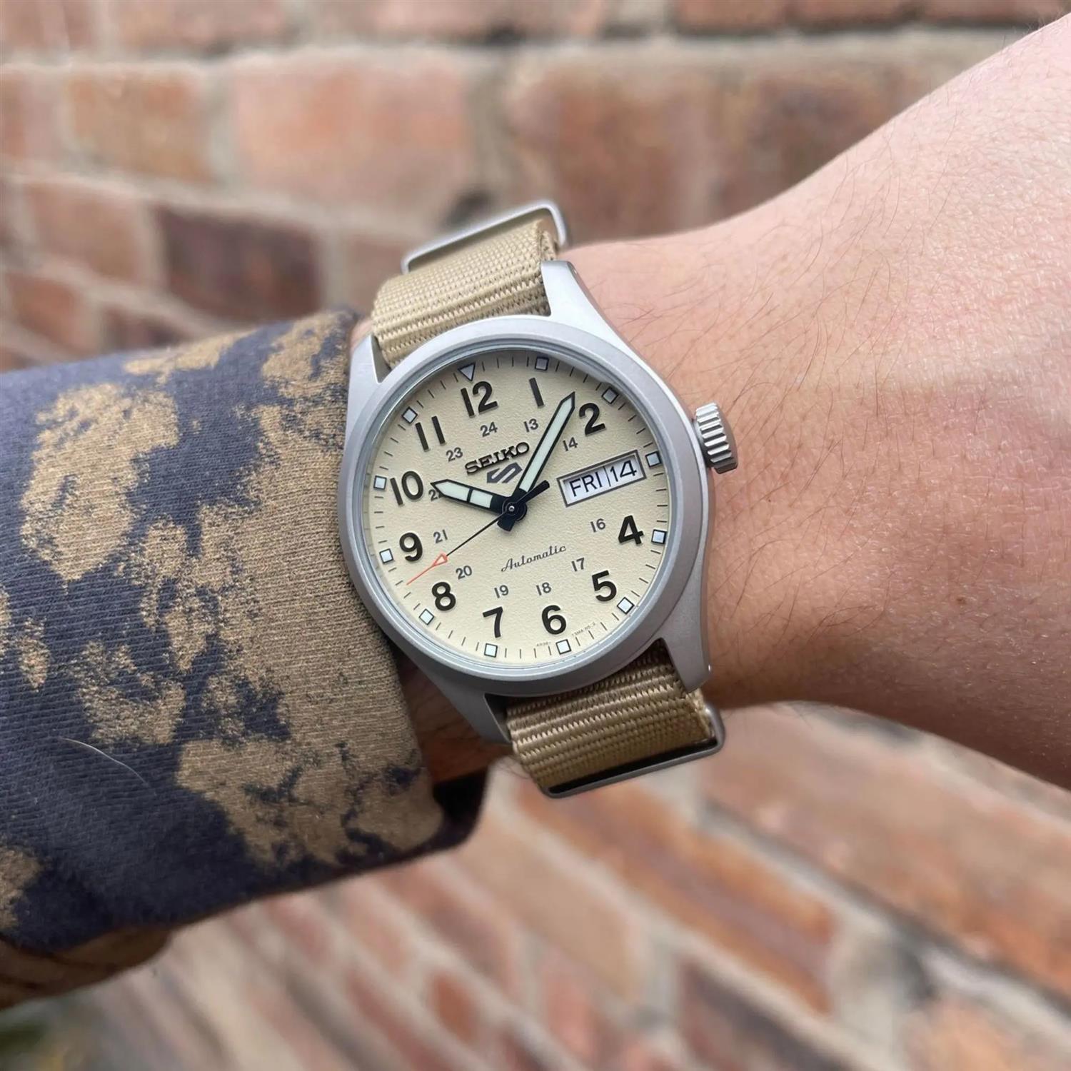 ساعت مچی مردانه سیکو SRPJ83K1