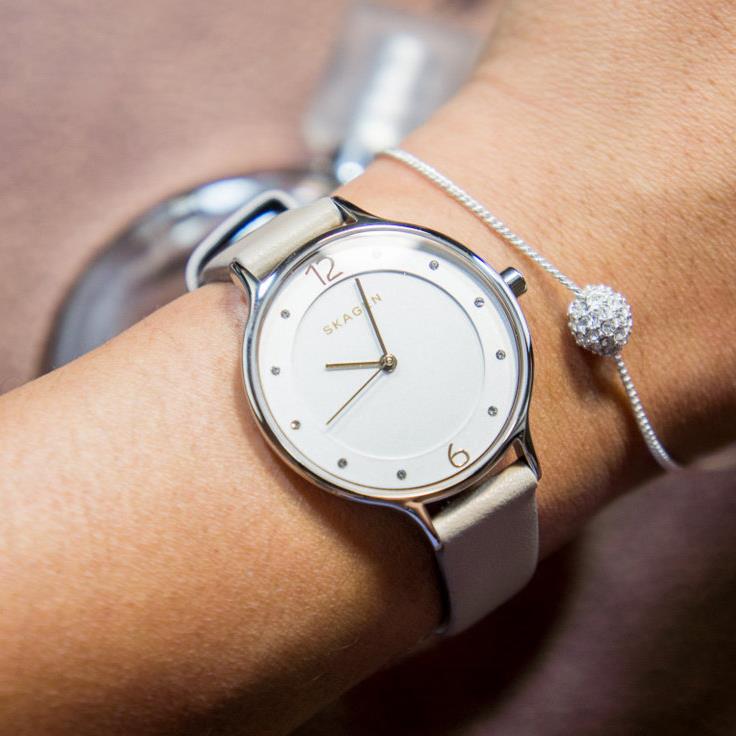 ساعت مچی زنانه اسکاژن SKW2648