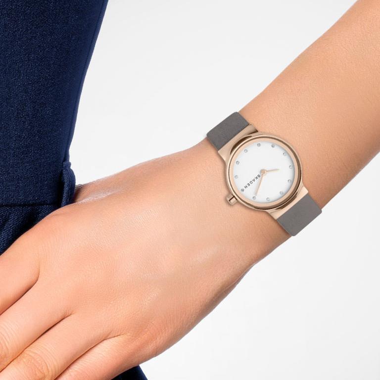 ساعت مچی زنانه اسکاژن SKW2669