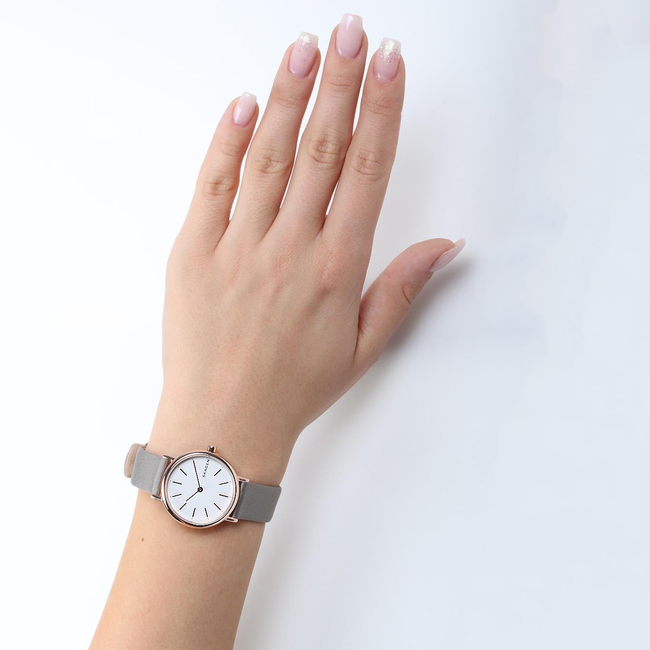 ساعت مچی زنانه اسکاژن SKW2697