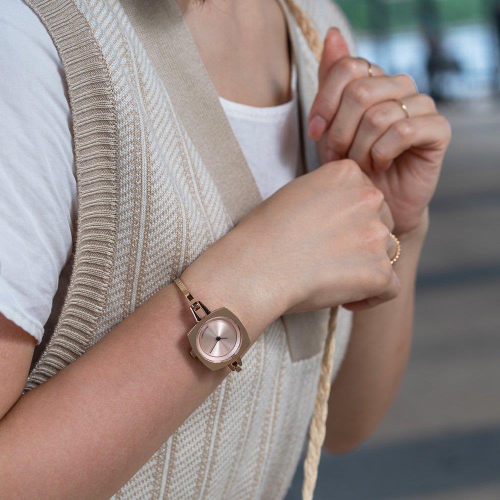 ساعت مچی زنانه تکس TS2202B